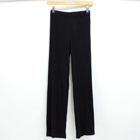 Issey's Vertical Pleated Pant Black